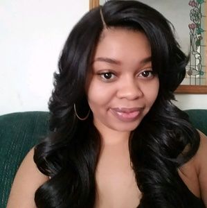 Meet your Posher, Latoya